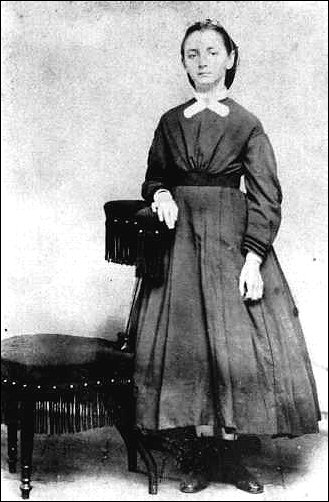 Luna Warner, 1870s